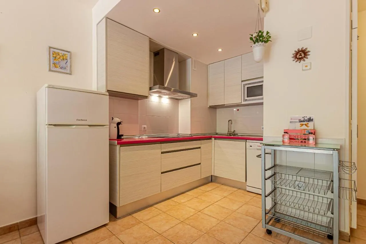 797 Holiday Rentals- Precioso Piso Con Vistas Al Jardin En Benalbeach Benalmádena Hiszpania